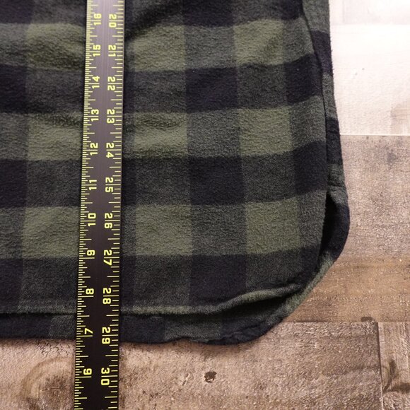 L.L.Bean Men’s Chamois Shirt Slightly Fitted Green Black Buffalo Plaid Flannel - Picture 5 of 8